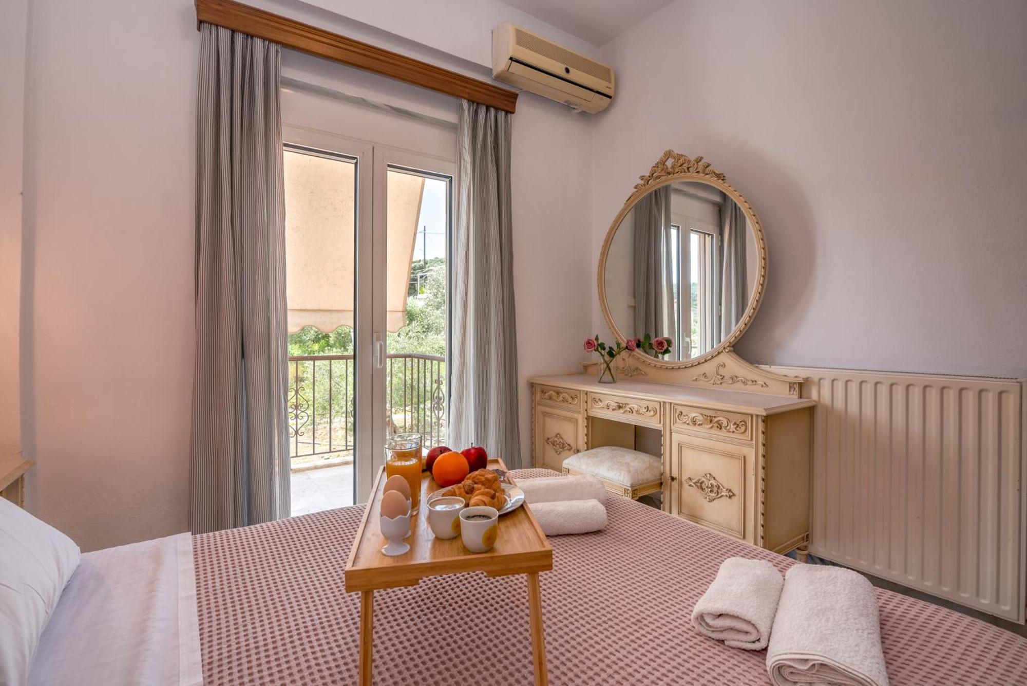 Achilleas Deluxe Αpartment -Pet Friendly-Parking-Mountain View Villa Kotsianá Екстериор снимка
